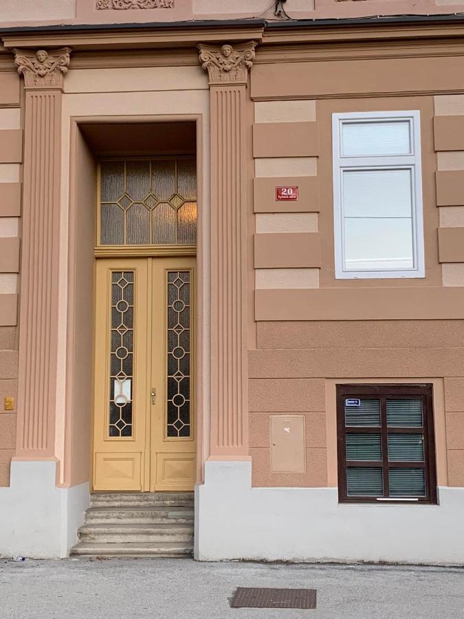 Apartment Mansarda Марибор Екстериор снимка